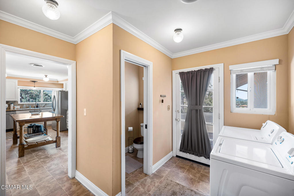 Rolling Oaks-525 - 525 - Residential Lease