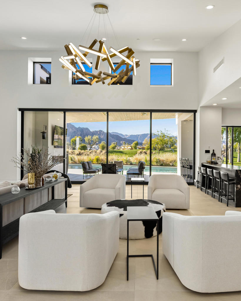 The Hideaway - Residential