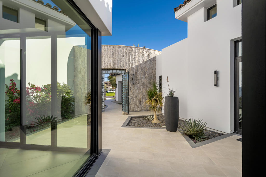 The Hideaway - Residential