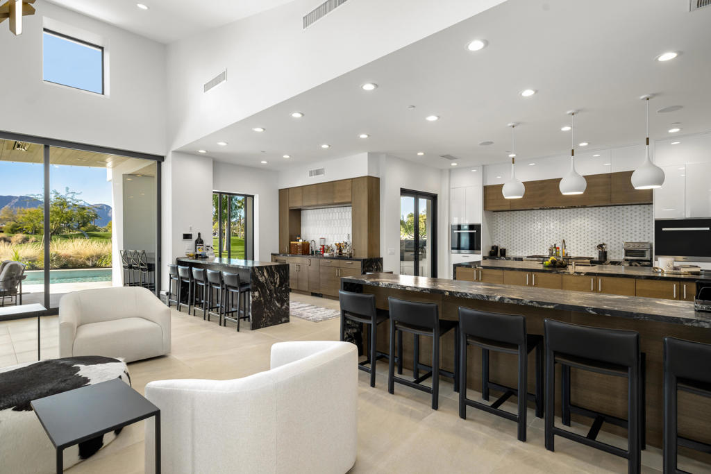 The Hideaway - Residential