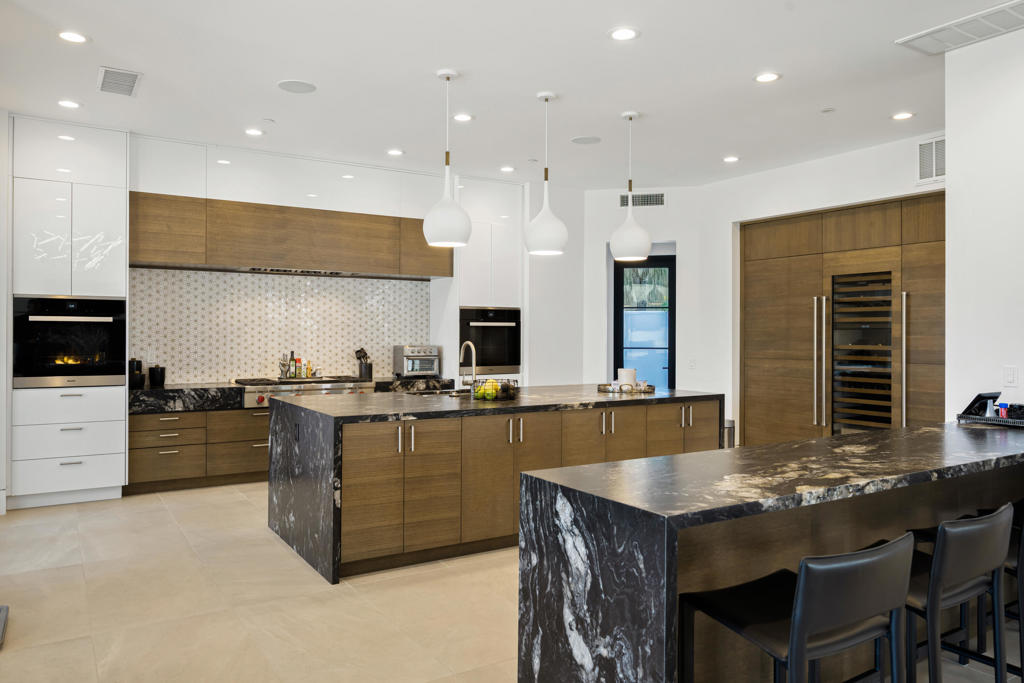 The Hideaway - Residential