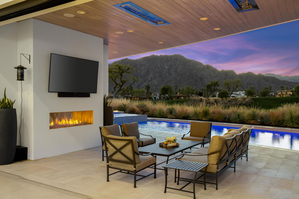 The Hideaway - Residential