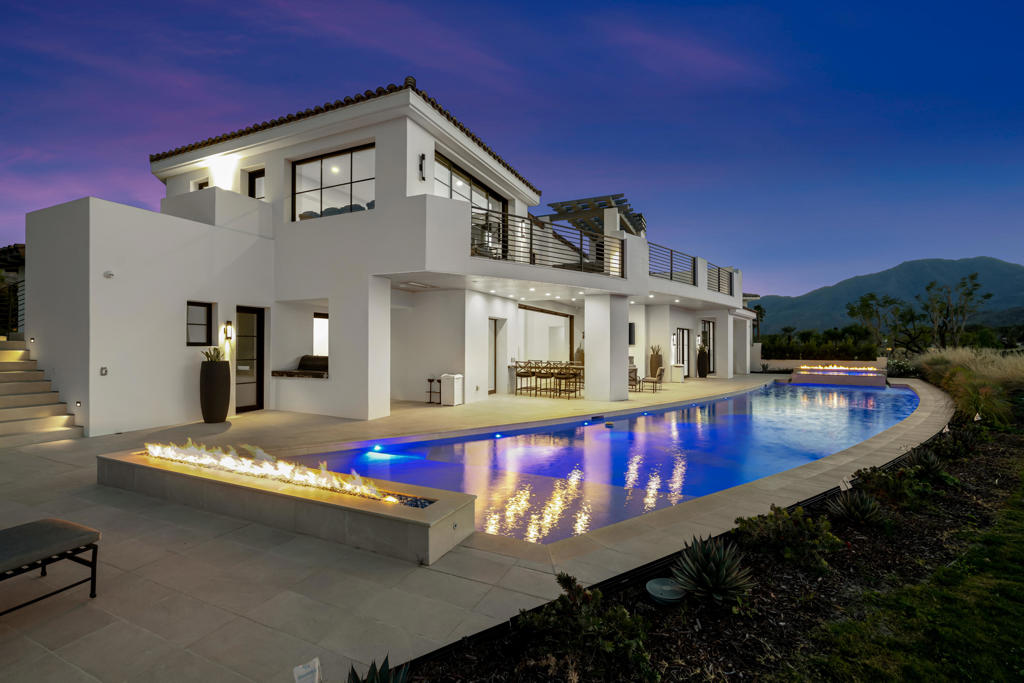 The Hideaway - Residential