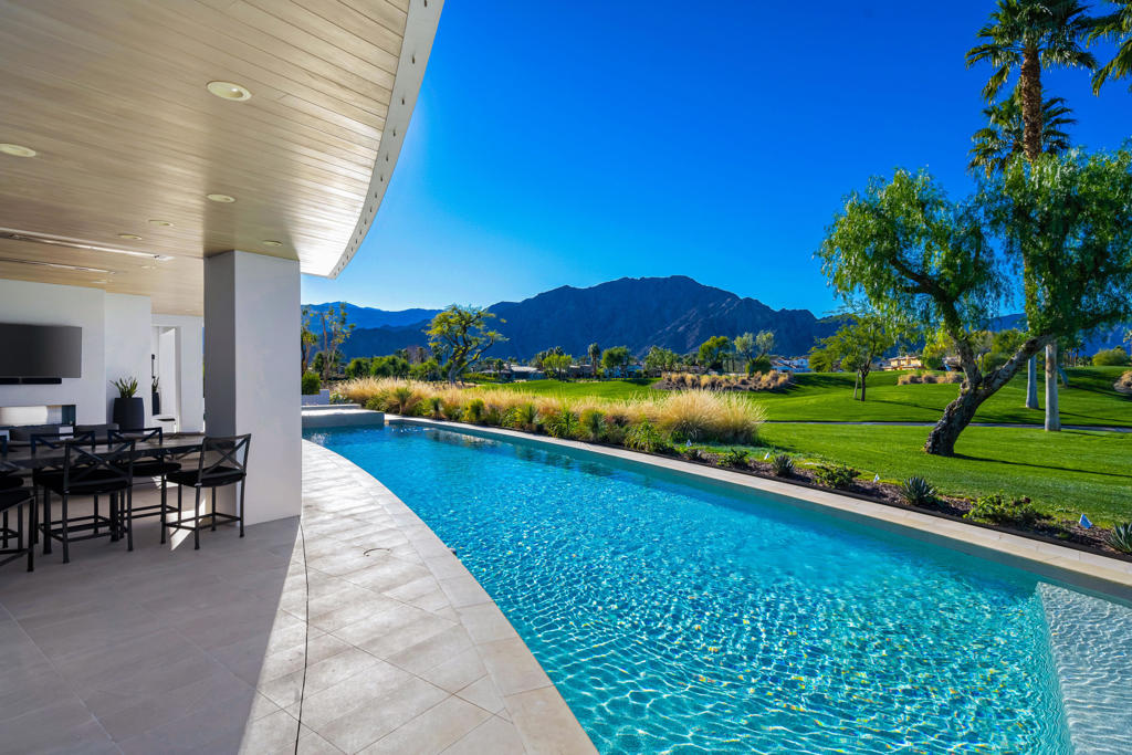 The Hideaway - Residential