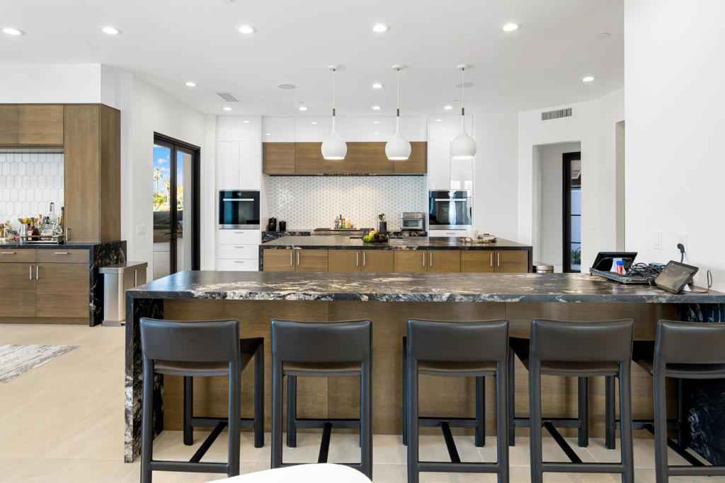 The Hideaway - Residential