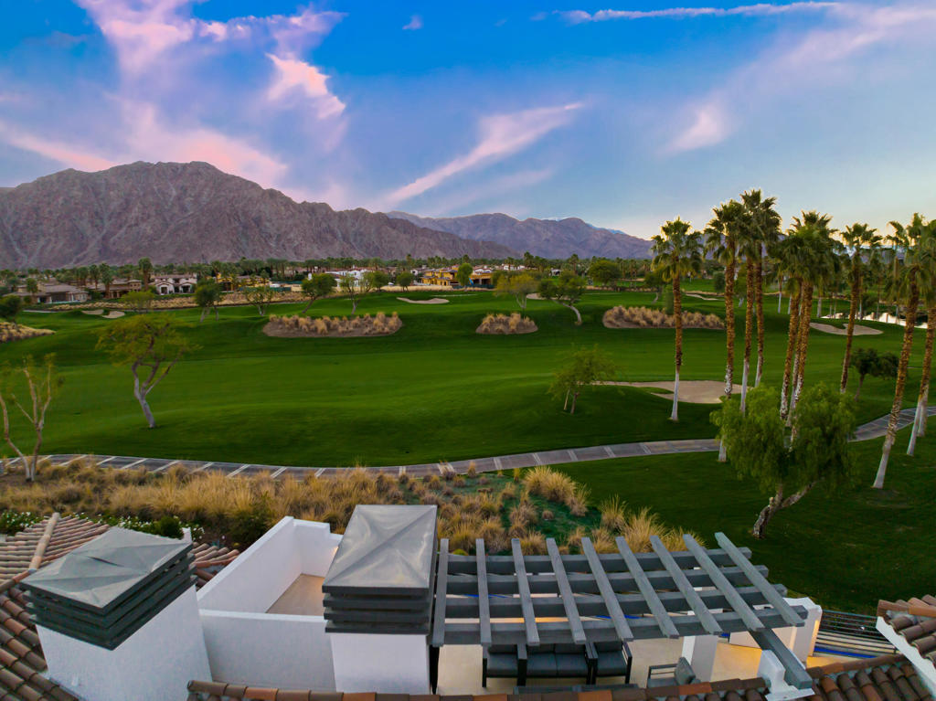 The Hideaway - Residential