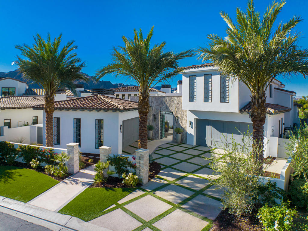 The Hideaway - Residential