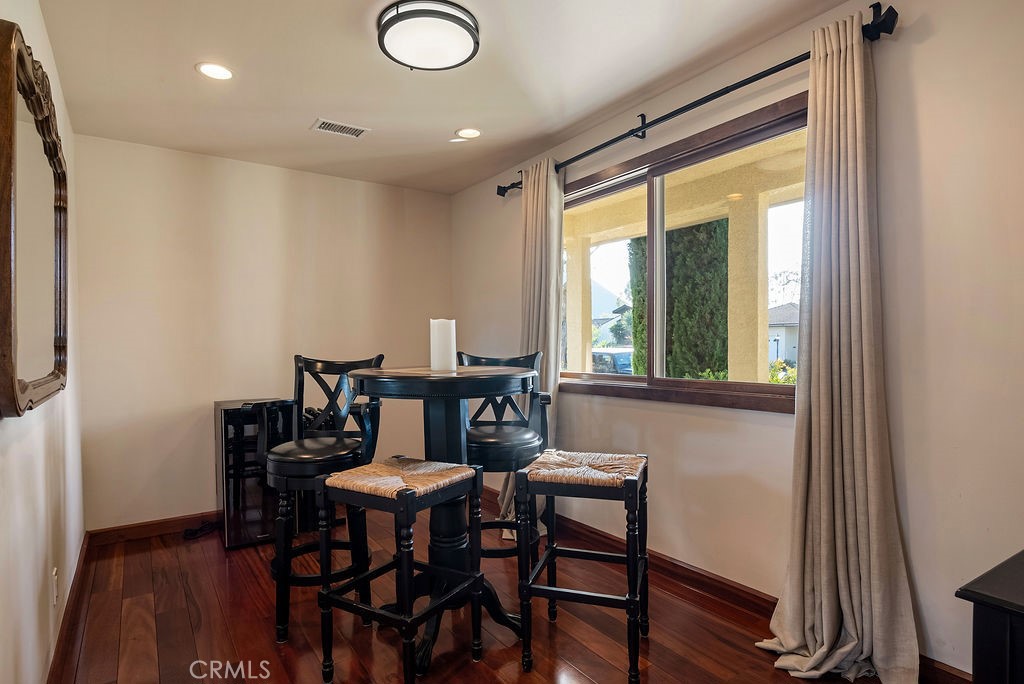 Los Altos/South of Fwy (LSF) - Residential