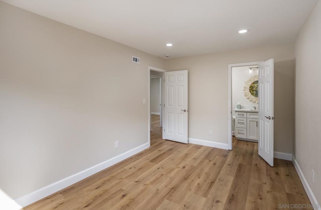 Del Mar - Residential