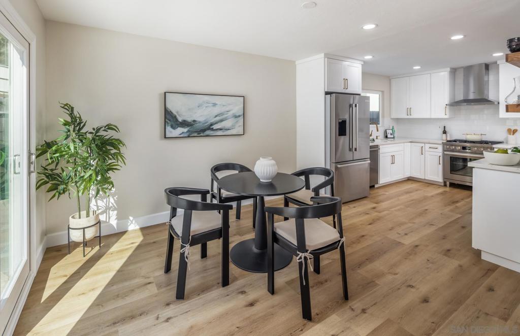 Del Mar - Residential