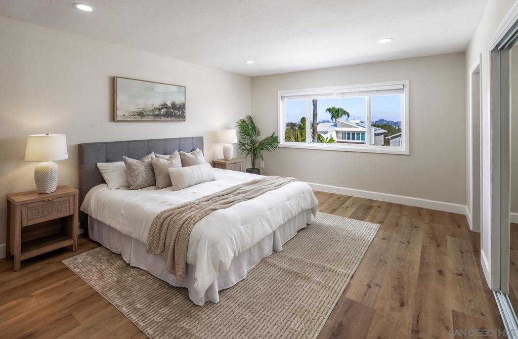 Del Mar - Residential