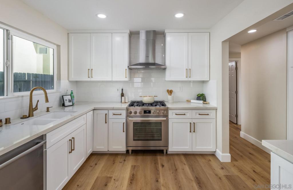 Del Mar - Residential
