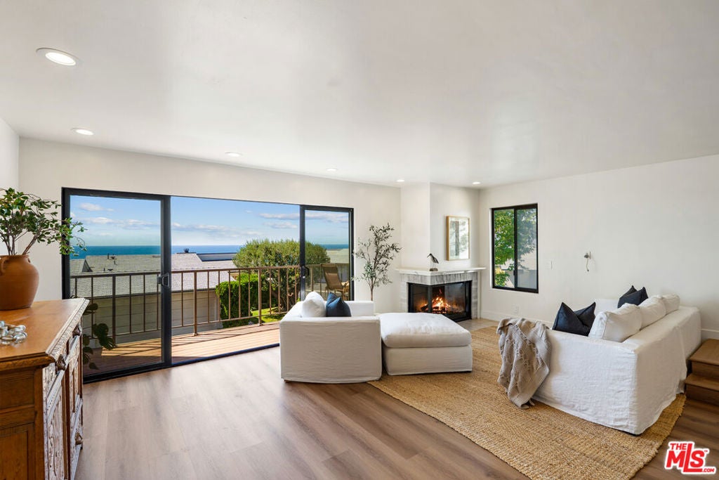 6782 Shearwater Lane, Malibu CA 90265
