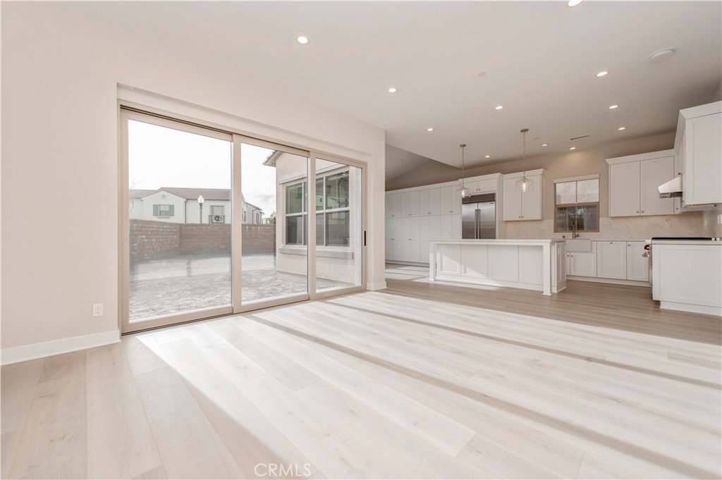 / - Residential Lease