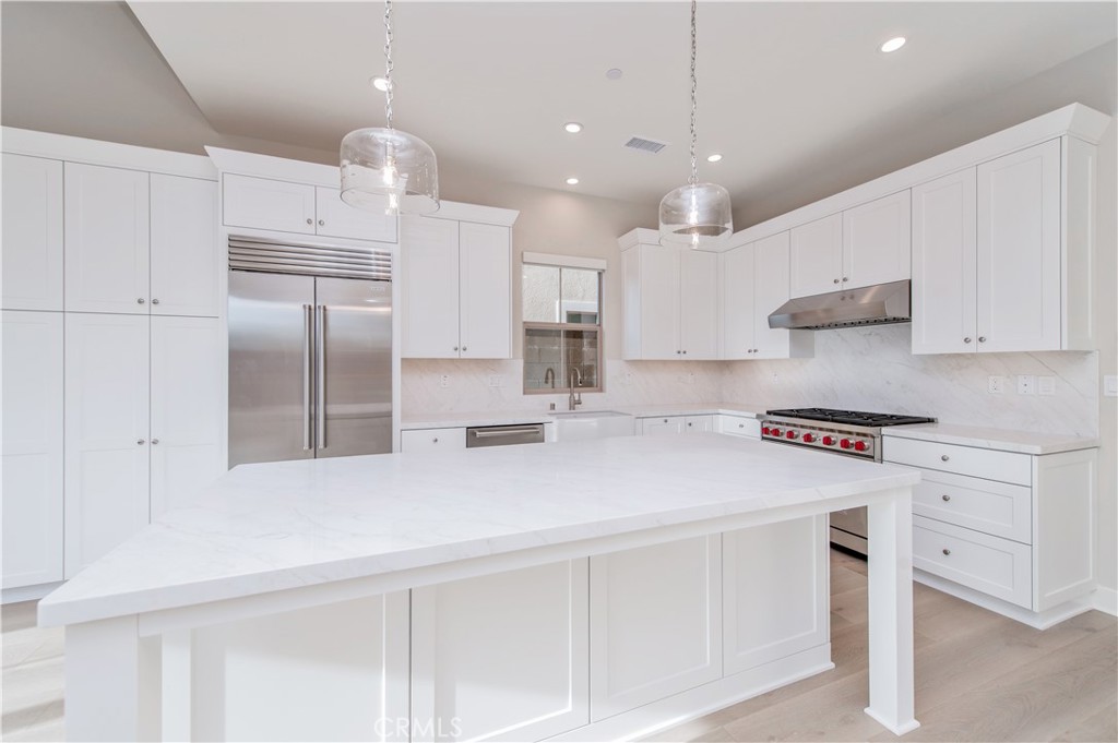 / - Residential Lease