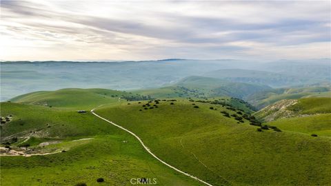 Tiny photo for 8050 Bitterwater Road, Shandon, CA 93461 (MLS # SC25108698)
