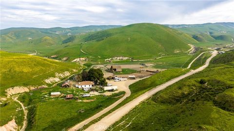 Tiny photo for 8050 Bitterwater Road, Shandon, CA 93461 (MLS # SC25108698)