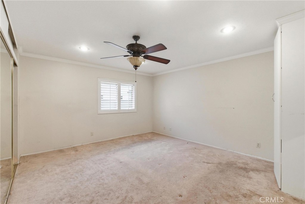 456 W Bennett