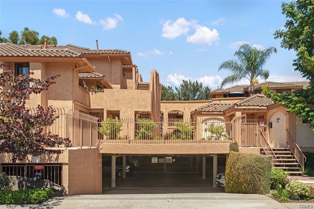 Artcraft Manor (AM) - Residential Lease