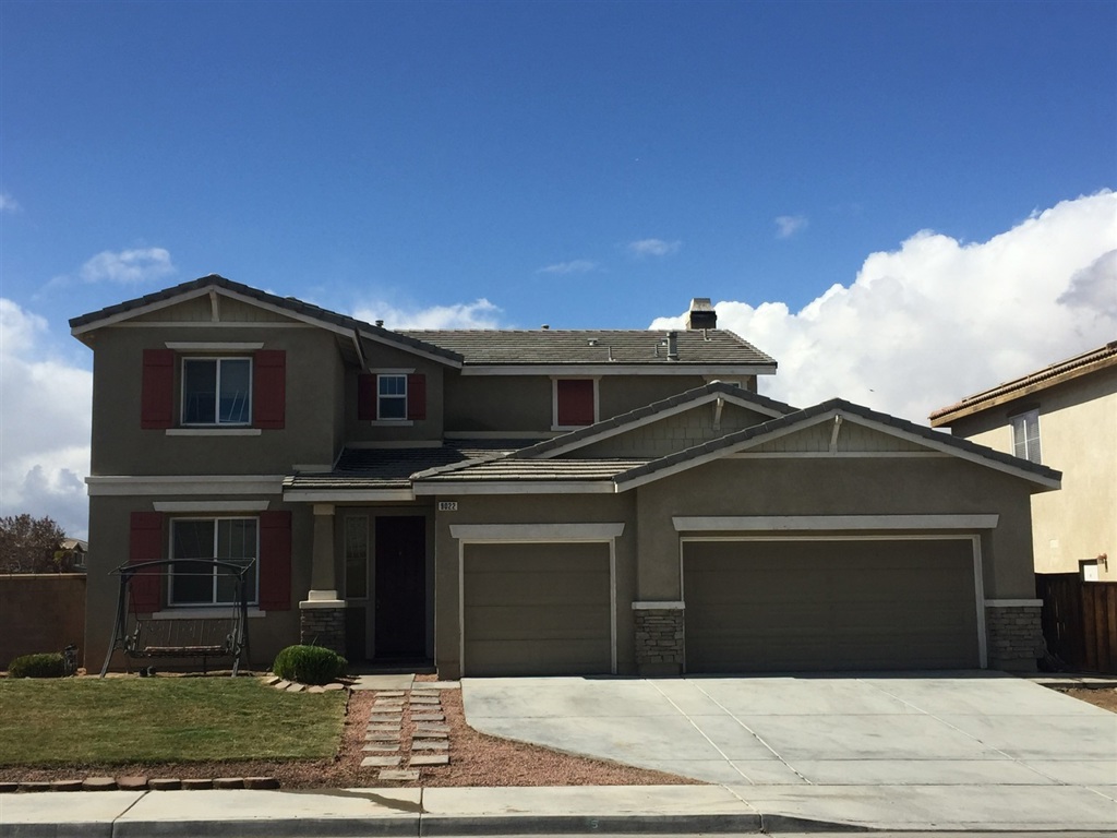 Neighborhoods: Oak Hills Other Fees: 0