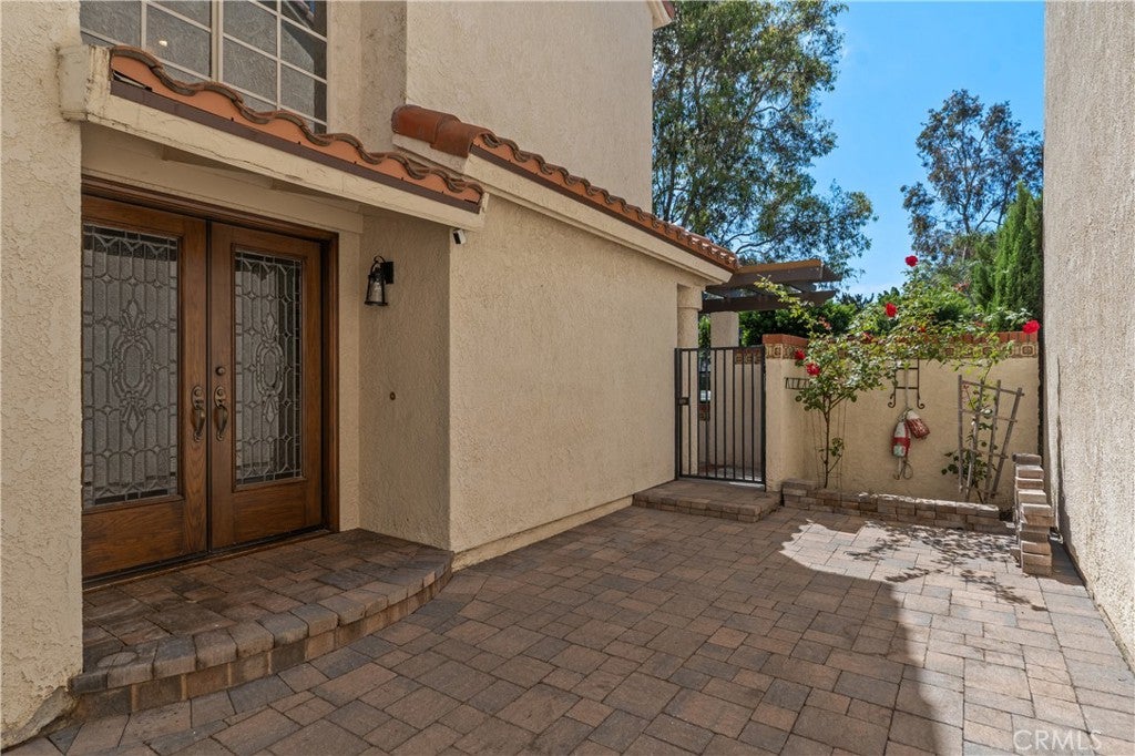 26182 Paseo Marbella