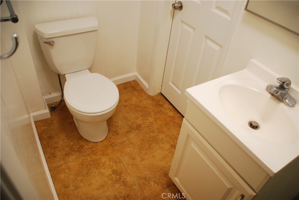Unknown - Residential Lease