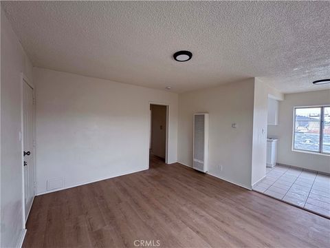 Photo of 324 E 79th St #3, Los Angeles, CA 90003 (MLS # PW26053858)