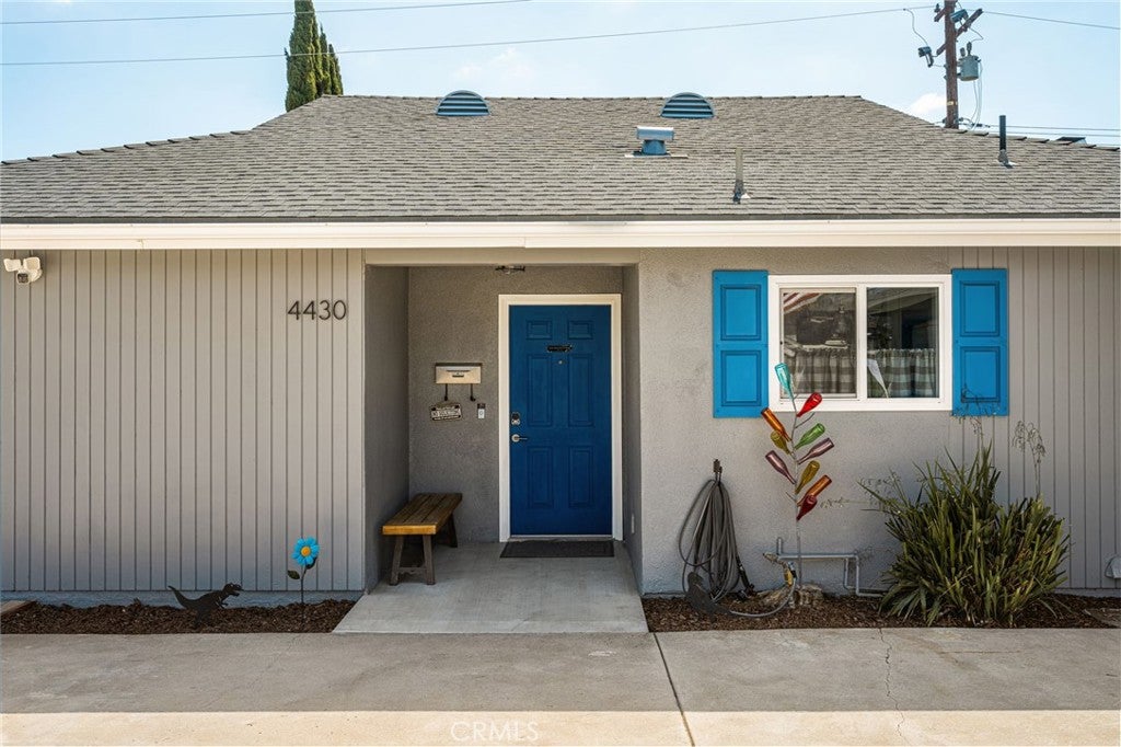 4430 E Silverleaf