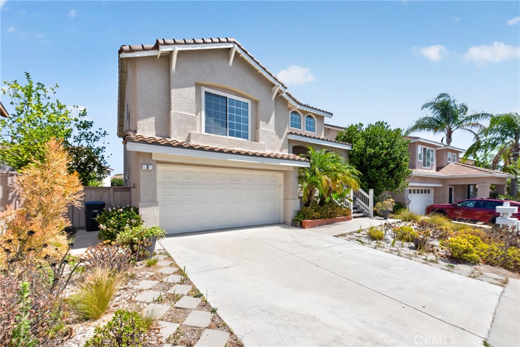 3 Laurelwood