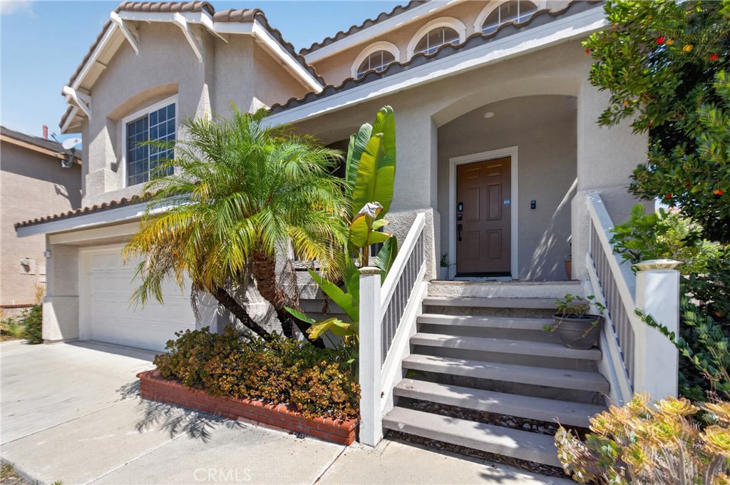3 Laurelwood