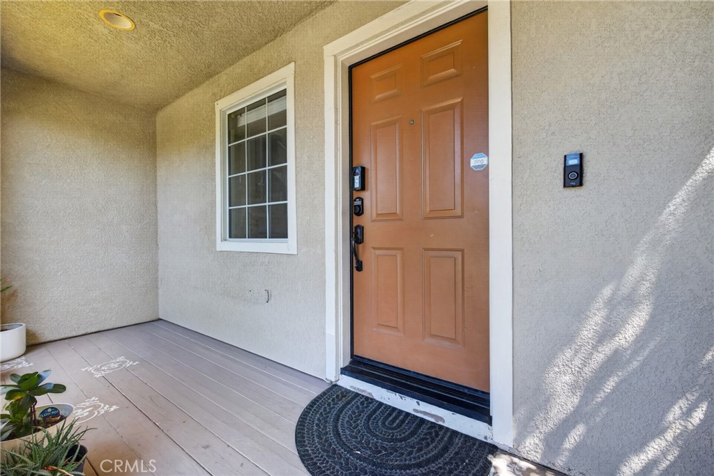 3 Laurelwood