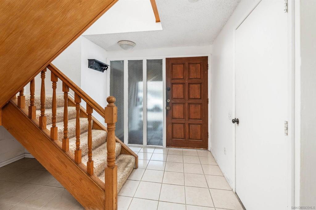 6385 Caminito Salado