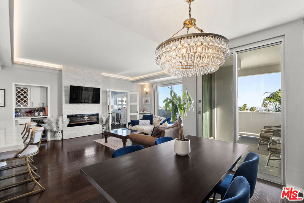 7250 Franklin Avenue 616