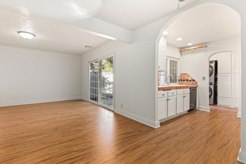1248 Evergreen Dr DR, Encinitas CA 92007
