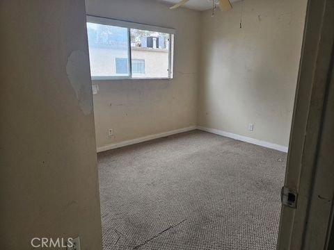 Photo of 7754 Via Rosa Maria, Burbank, CA 91504 (MLS # GD25229297)