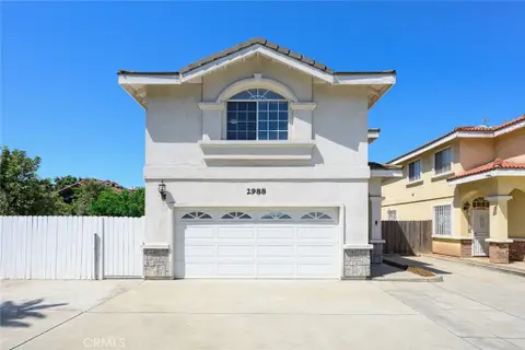 MLS: AR26149396
