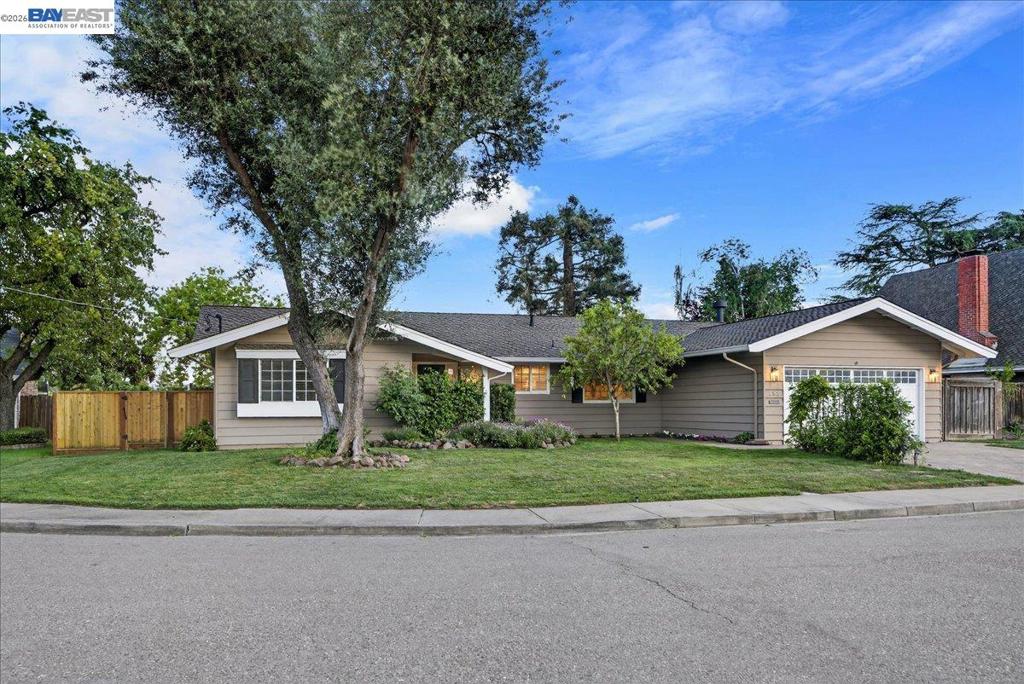 132 Metairie Pl Pl