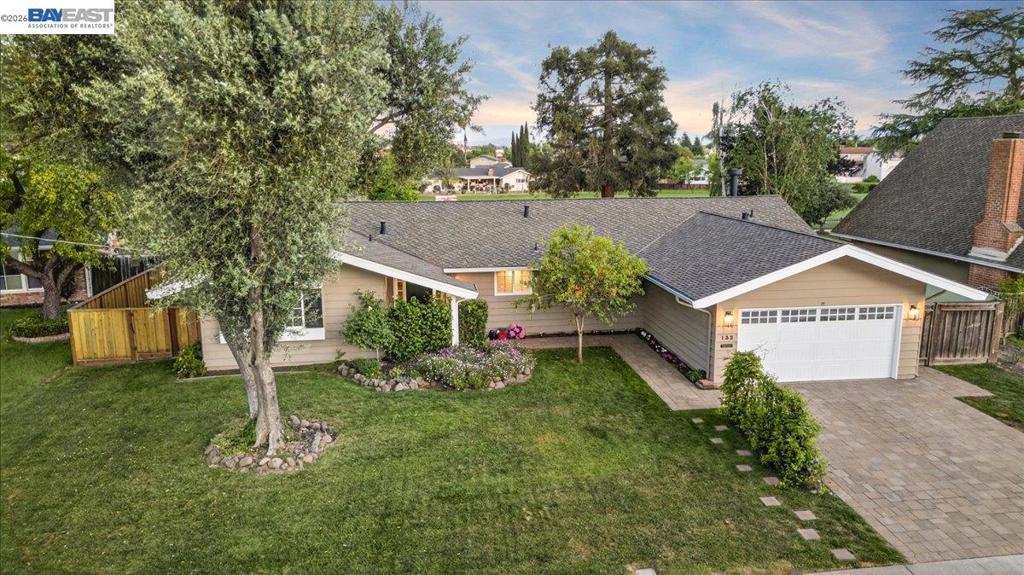 132 Metairie Pl
