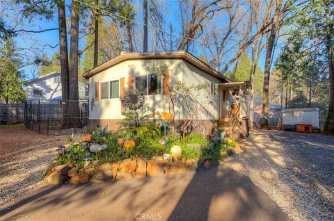 Photo of 14212 Wycliff Way, Magalia, CA 95954 (MLS # SN26049718)