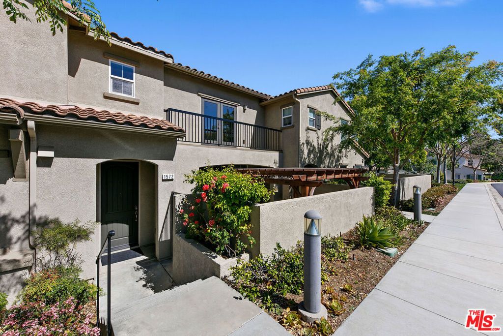 Photo of 1572 Silver Shadow Drive, Newbury Park, CA 91320 (MLS # 26662475)