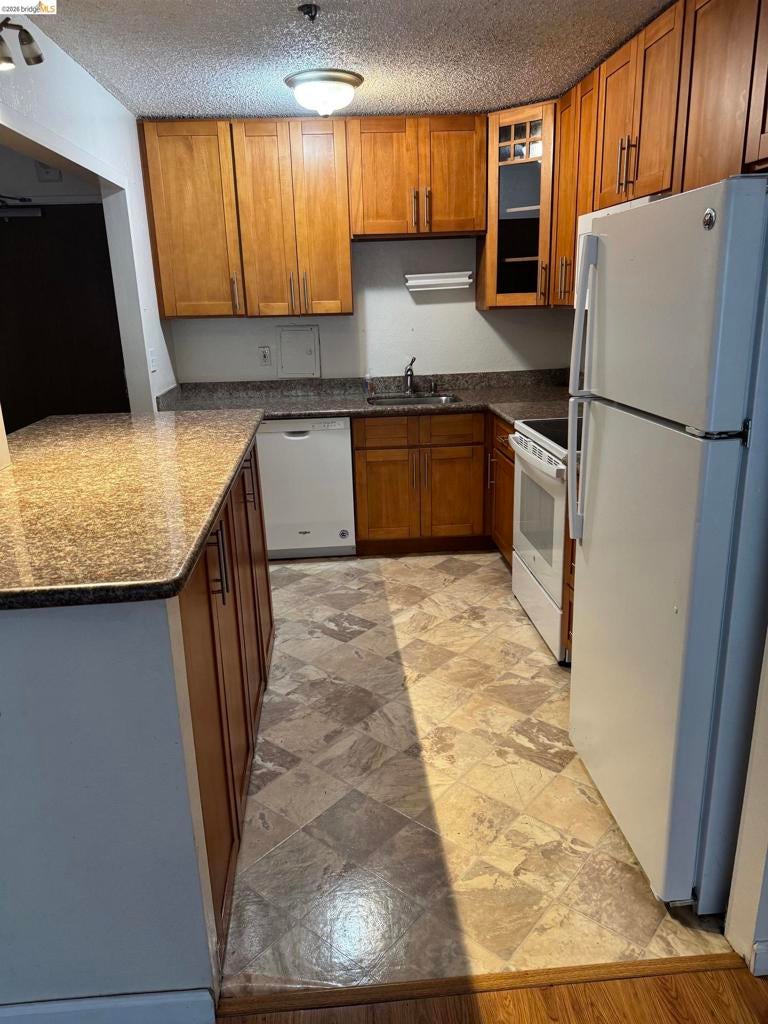 555 Pierce St 536