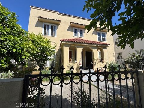 1438 S Bronson Avenue Los Angeles CA 90019