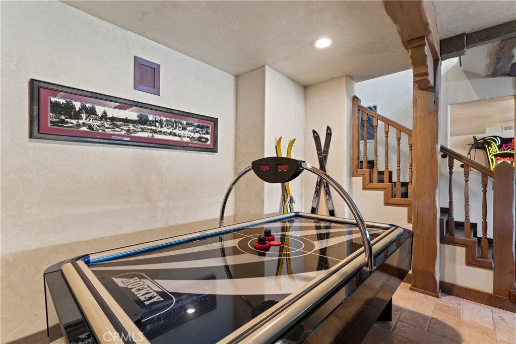 Arrowhead Woods (AWHW) - Residential