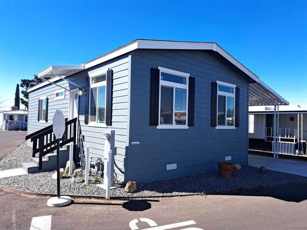Ask us about the 0% down payment opportunity. Brand new Silvercrest manufactured home on corner lot in affordable senior living community, with a very reasonable monthly fee of $1,100. Home comes with a 7 year factory warranty. Ceilings are 9 foot flat and tape and textured drywall throughout. Heavy duty vinyl plank flooring except for in the bed rooms and bed room closets. Also comes equipped with Wood cabinets and Corian counter tops with center island.