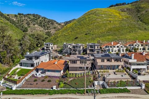 Tiny photo for 2733 Barcelona Street, Pismo Beach, CA 93449 (MLS # SC26006082)