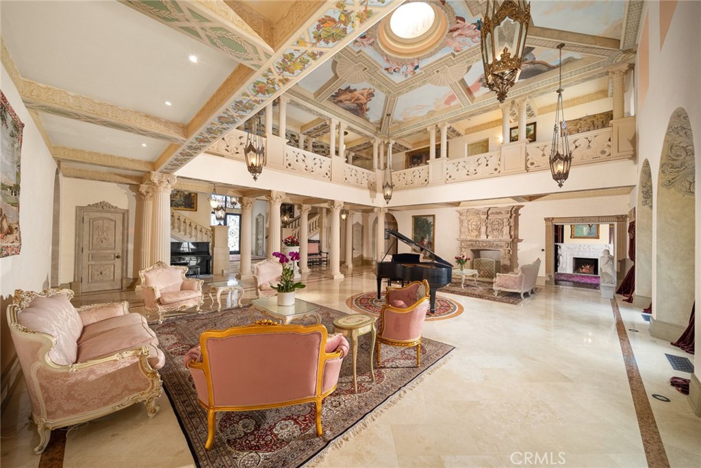 3300 Palos Verdes Drive W