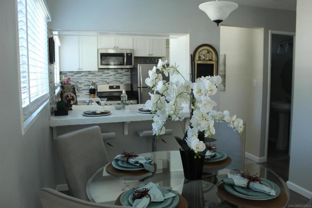 4858 Chateau Drive