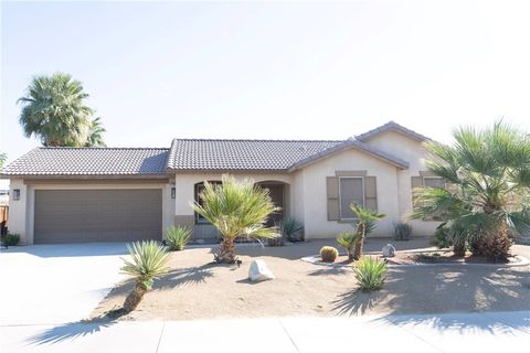 Photo of 37650 Drexell Dr Dr, Palm Desert, CA 92211 (MLS # CV25247136) Photo of 37650 Drexell Dr Dr, Palm Desert, CA 92211 (MLS # CV25247136)