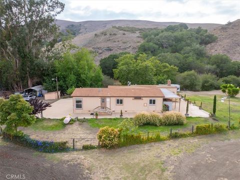 Tiny photo for 1155 Cayucos Creek Road, Cayucos, CA 93430 (MLS # NS25221736)