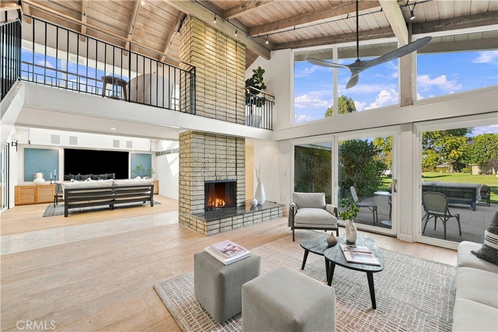4220 Virginia Vista